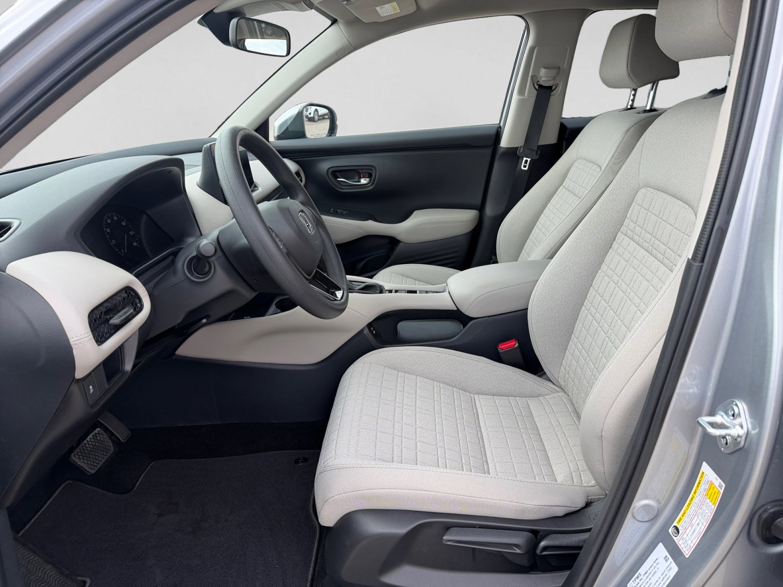 2026 Honda HR-V LX - Photo 10