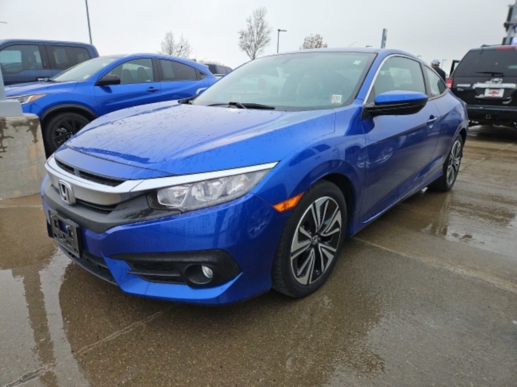 Used 2017 Honda Civic EX-T Coupe
