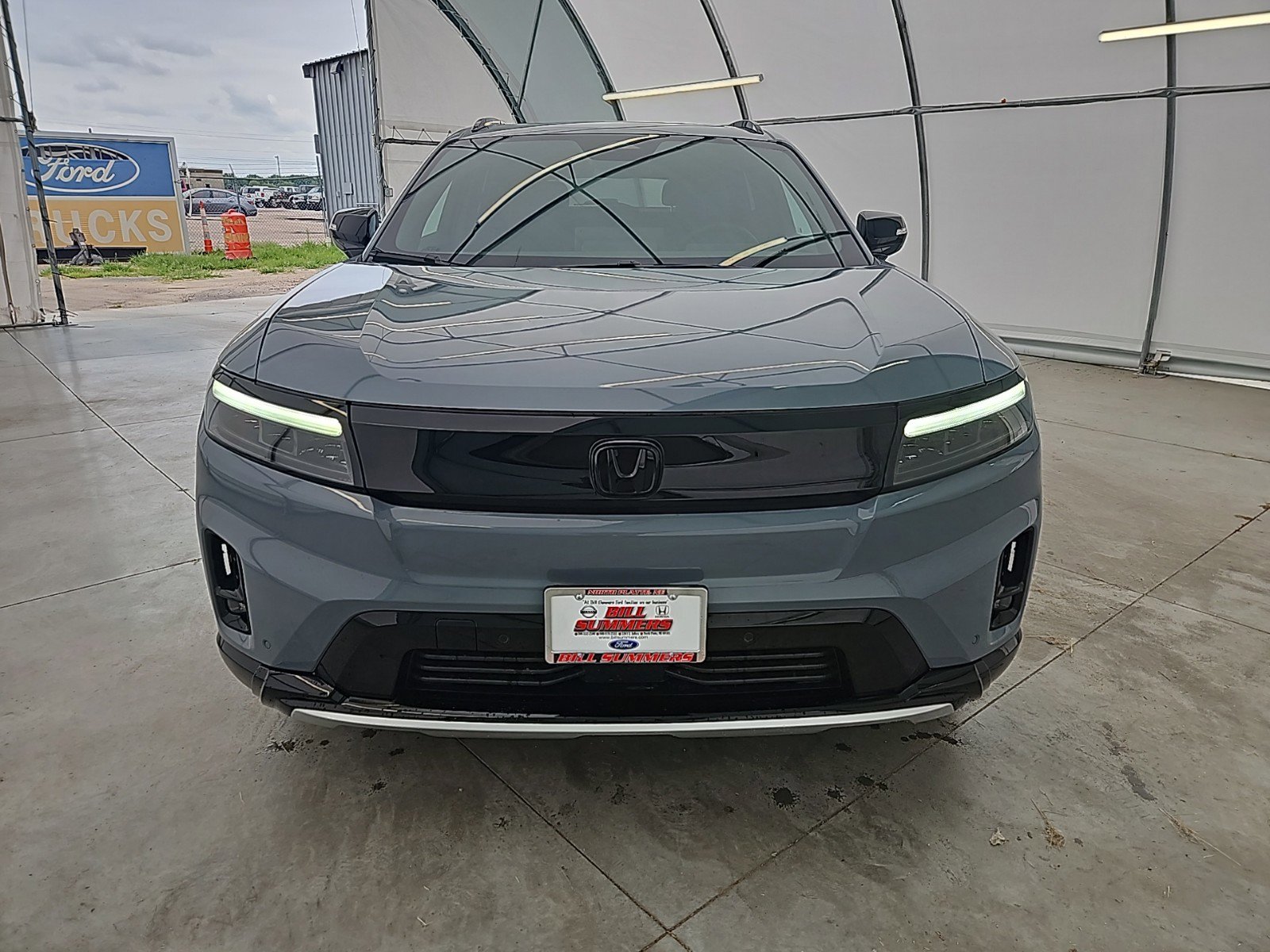 2024 Honda Prologue Touring photo 2