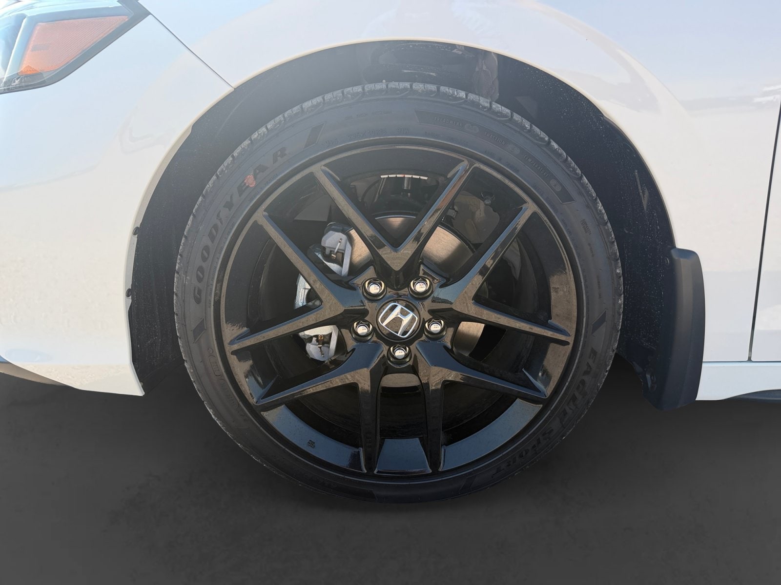 2026 Honda Civic Hatchback Sport - Photo 9