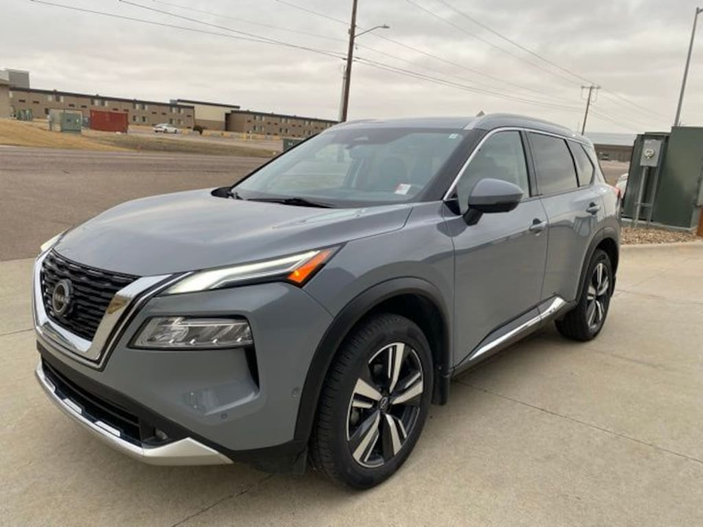 Used 2022 Nissan Rogue Platinum SUV