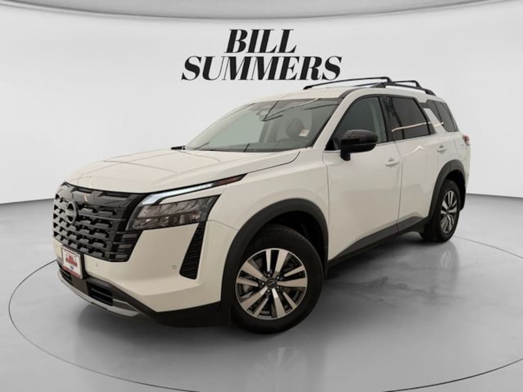 Used 2026 Nissan Pathfinder SL SUV