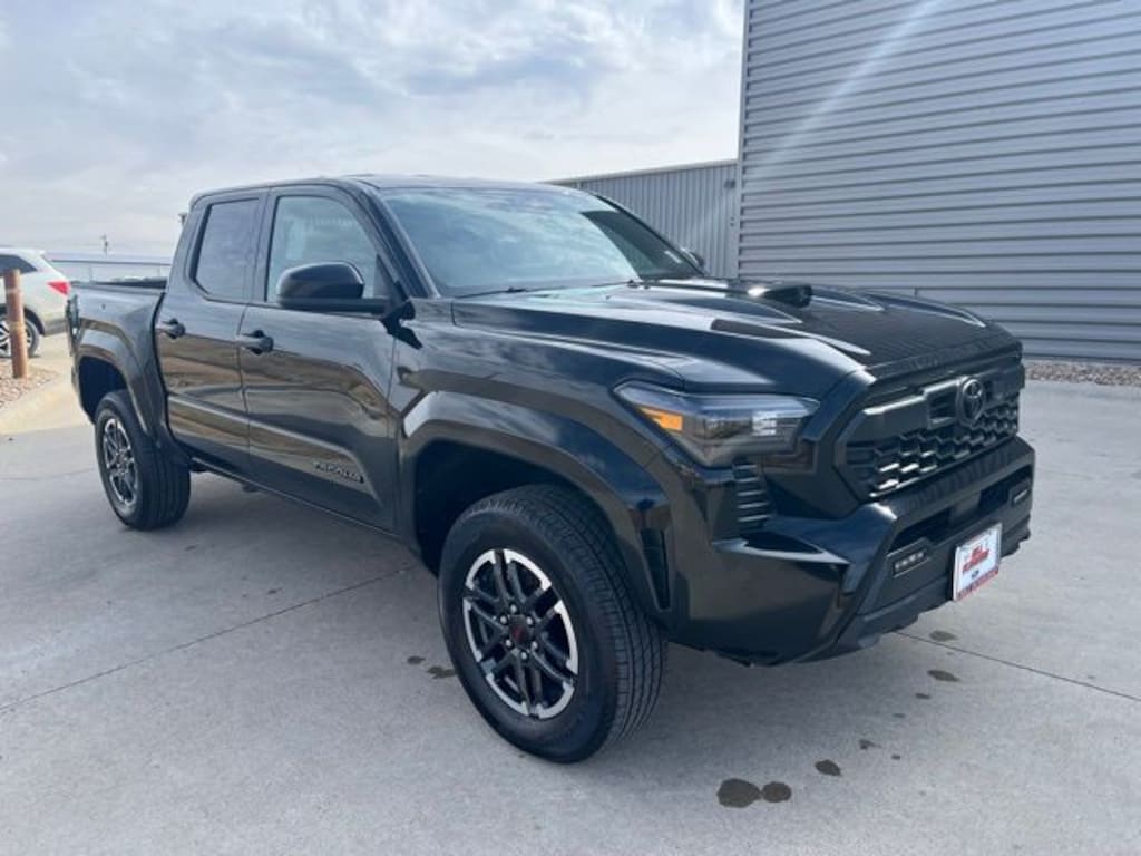 Used 2025 Toyota Tacoma TRD Sport Truck