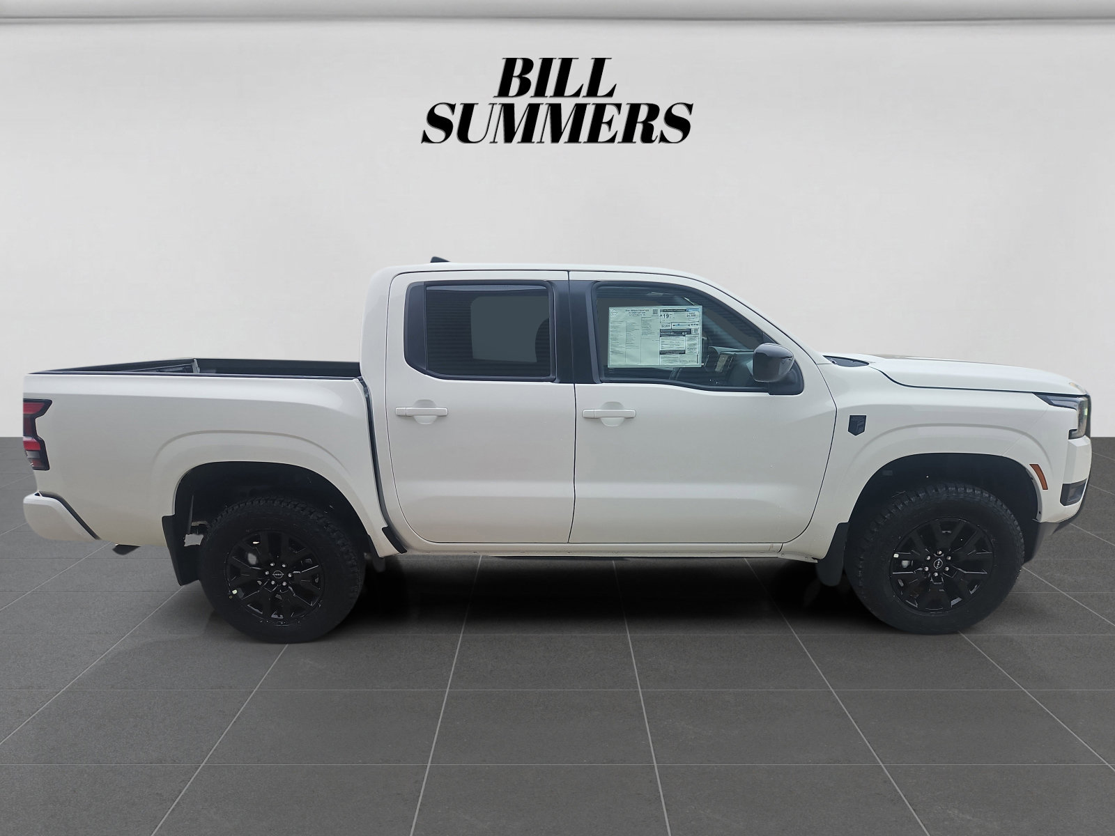 2026 Nissan Frontier SV - Photo 3