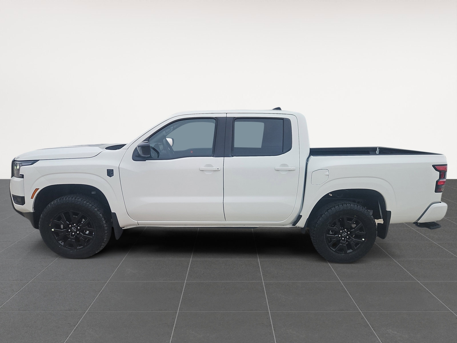2026 Nissan Frontier SV - Photo 7