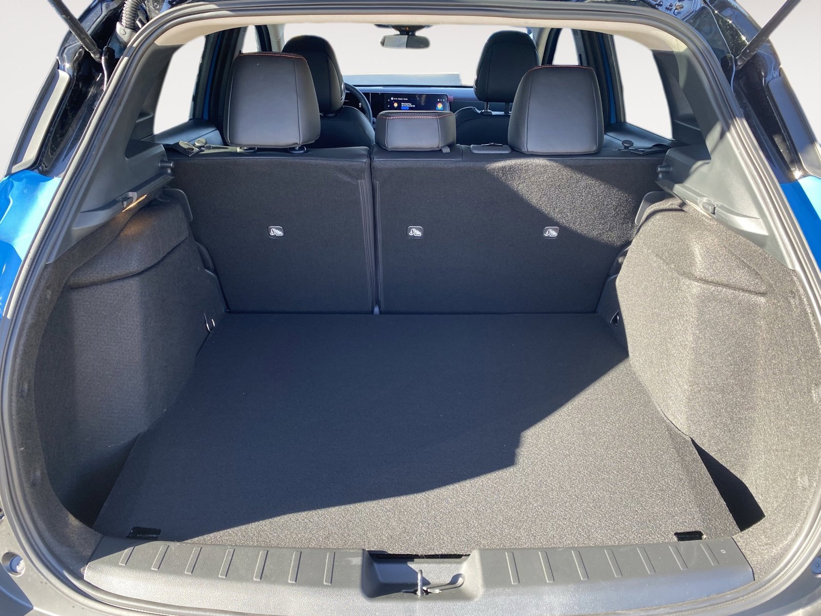 2026 Nissan KICKS SR AWD - Photo 12