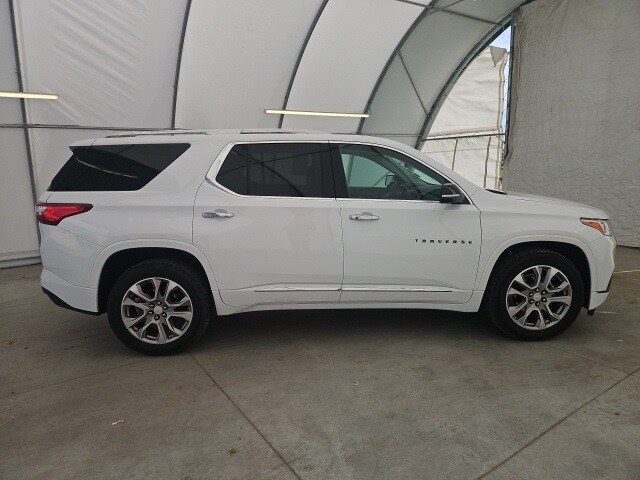 2021 Chevrolet Traverse Premier photo 4