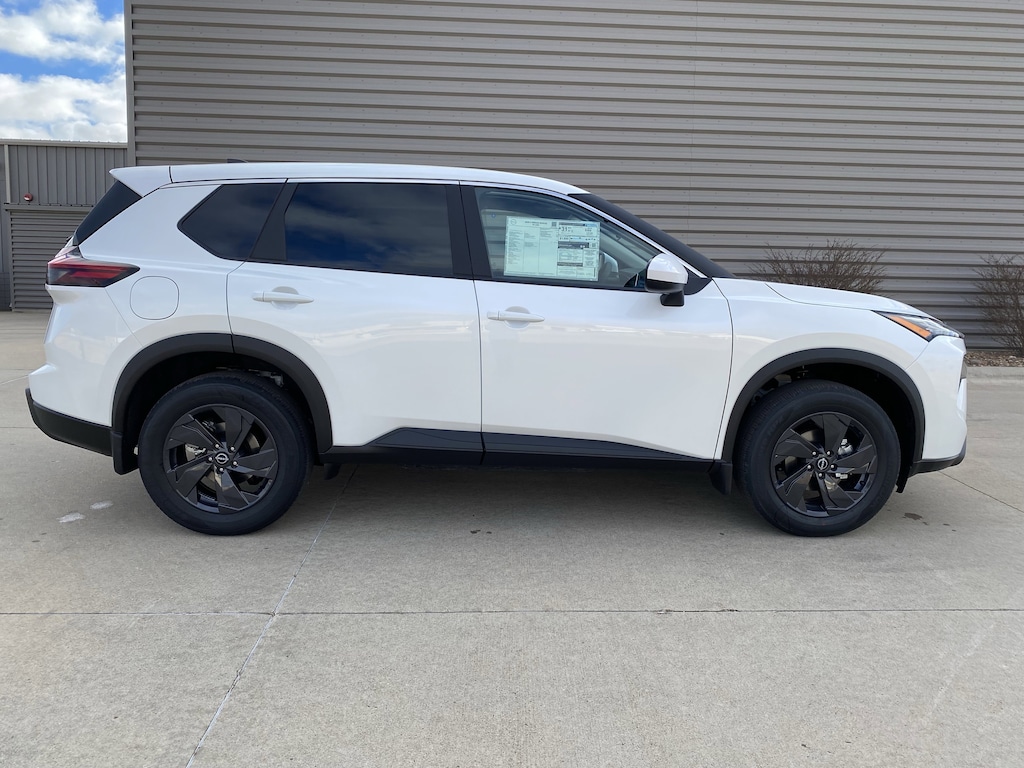 New 2026 Nissan Rogue SV 2026.5 AWD SV