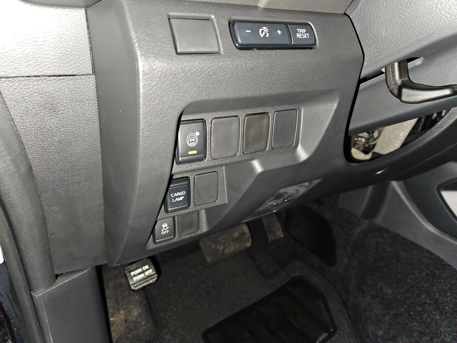 2026 Nissan Frontier SV - Photo 14