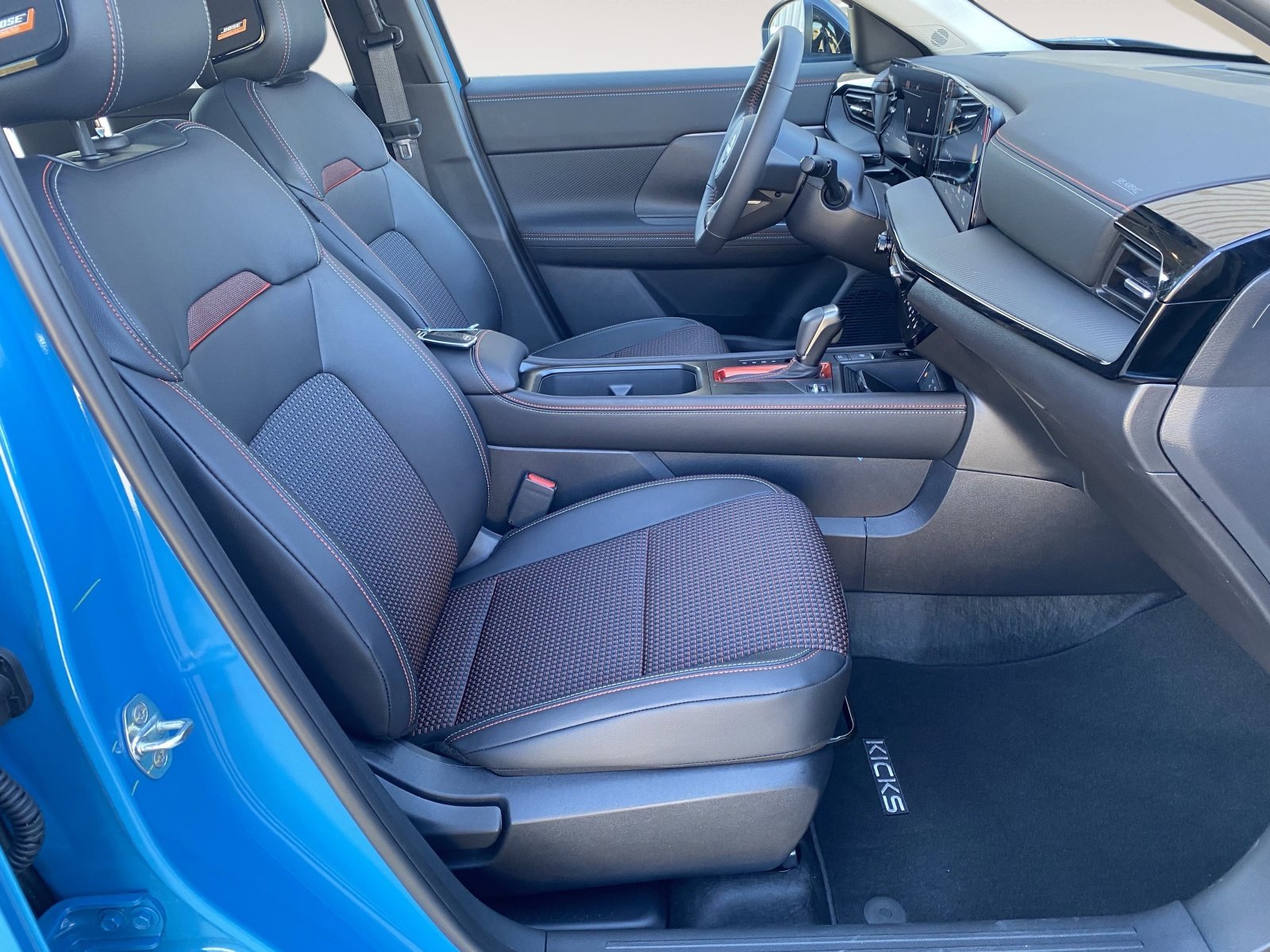 2026 Nissan KICKS SR AWD - Photo 14