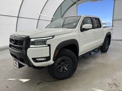 2025 Nissan Frontier PRO-4X Truck