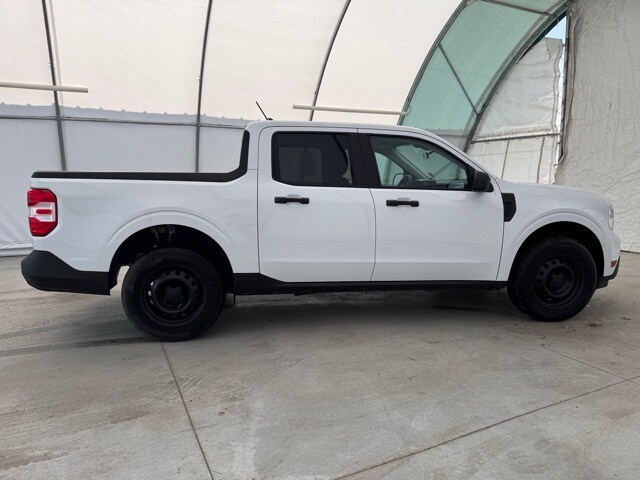 2023 Ford Maverick XL photo 3