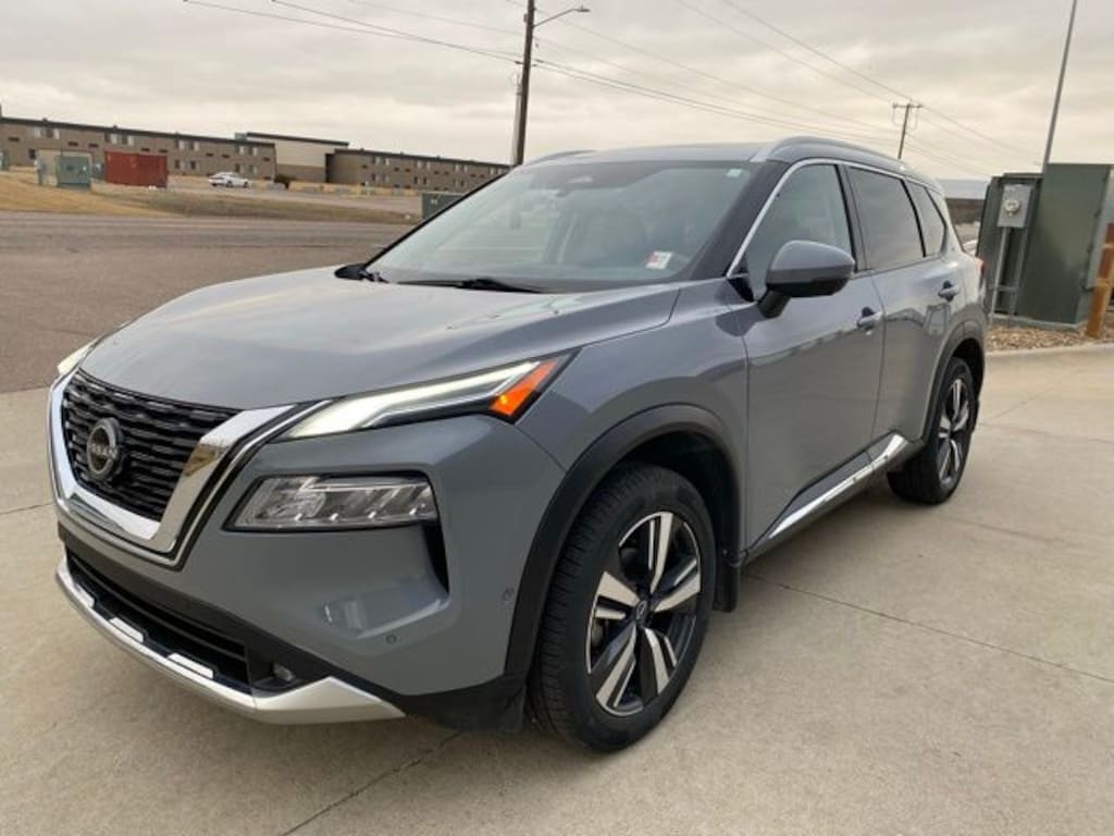 Used 2022 Nissan Rogue Platinum SUV