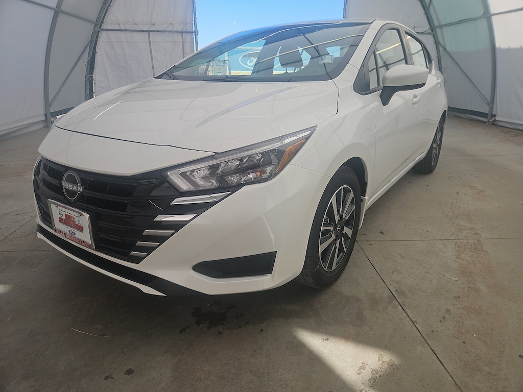 New 2025 Nissan Versa SV SV CVT