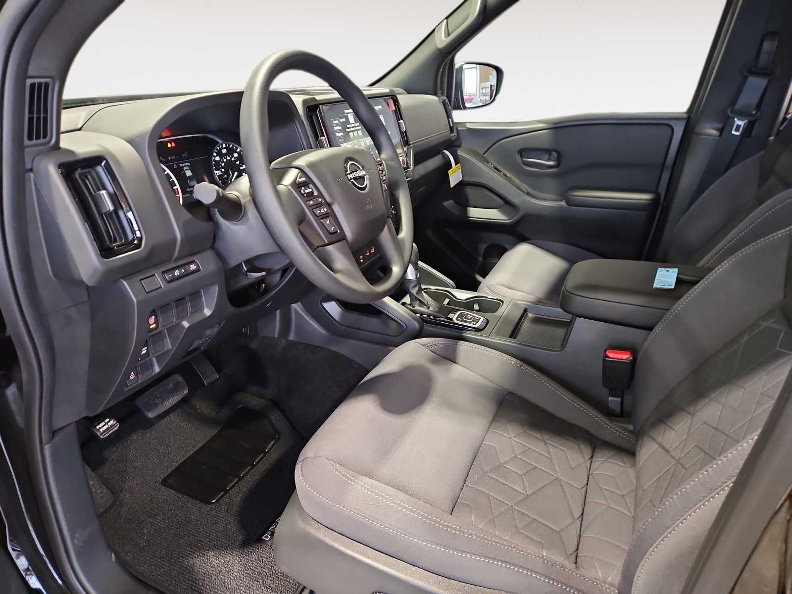 2026 Nissan Frontier SV - Photo 13