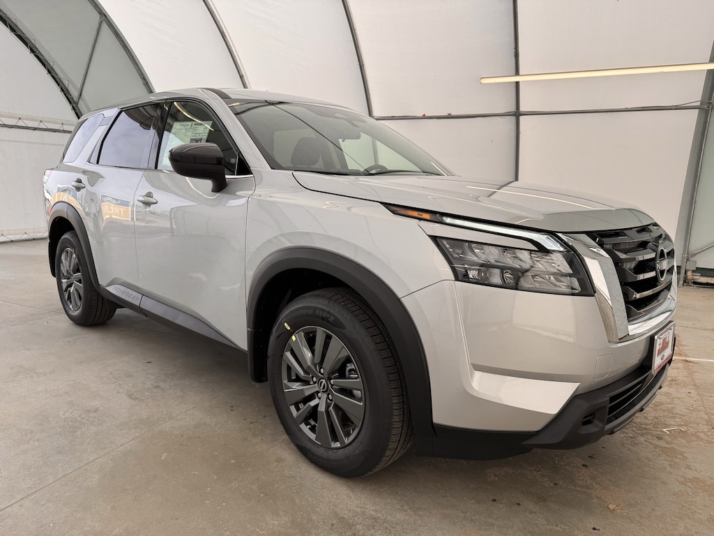 New 2025 Nissan Pathfinder S S 4WD