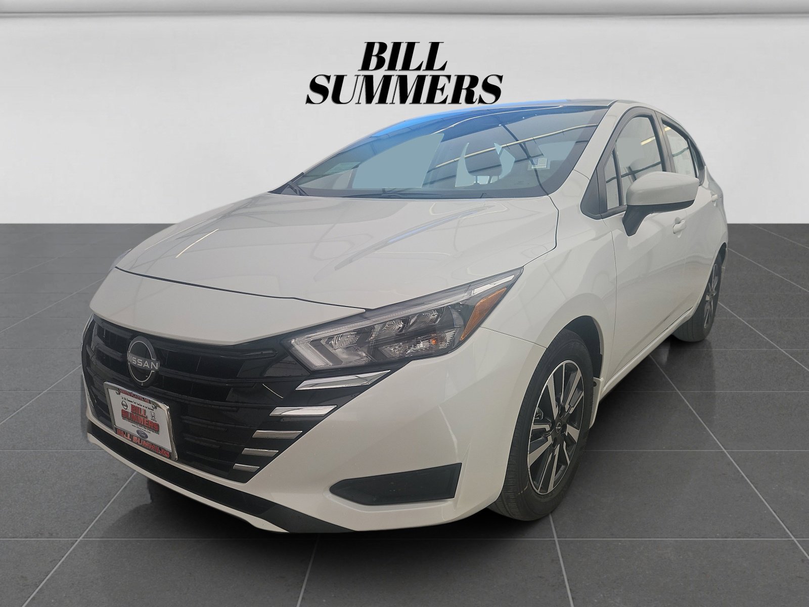 2025 Nissan Versa 1.6 SV CVT's photo