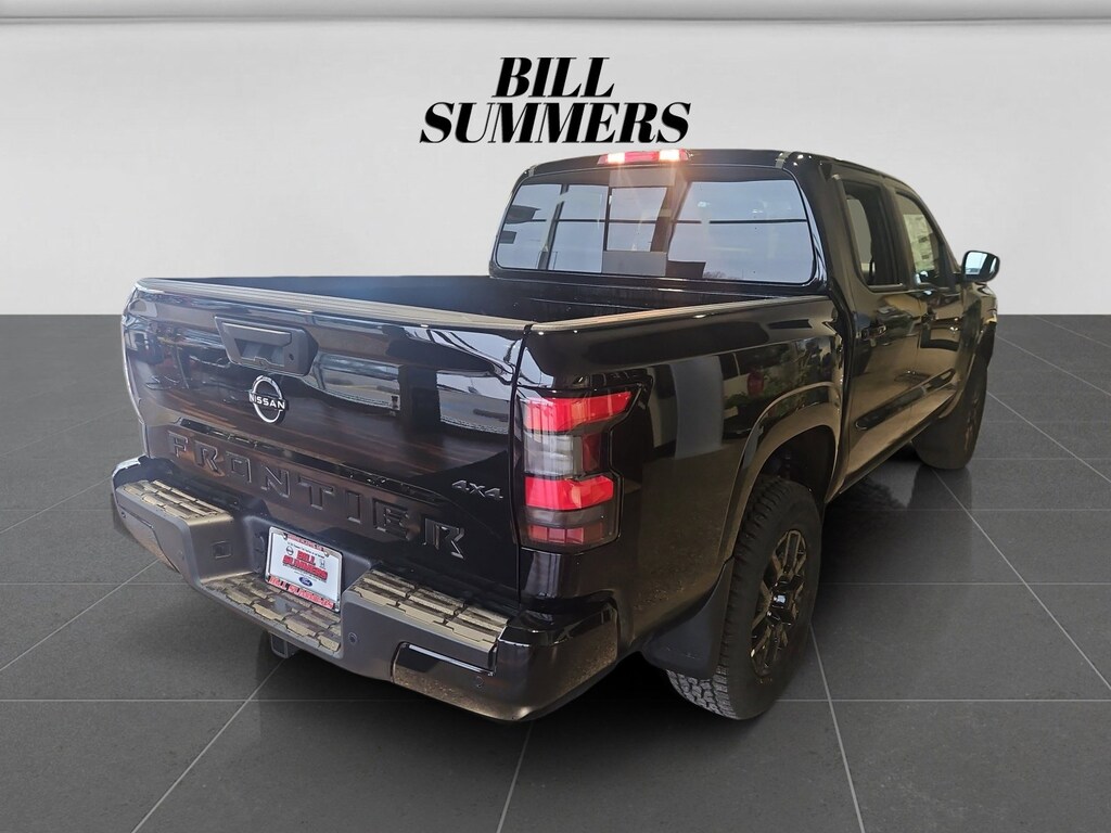 New 2026 Nissan Frontier SV Crew Cab 4x4 SV