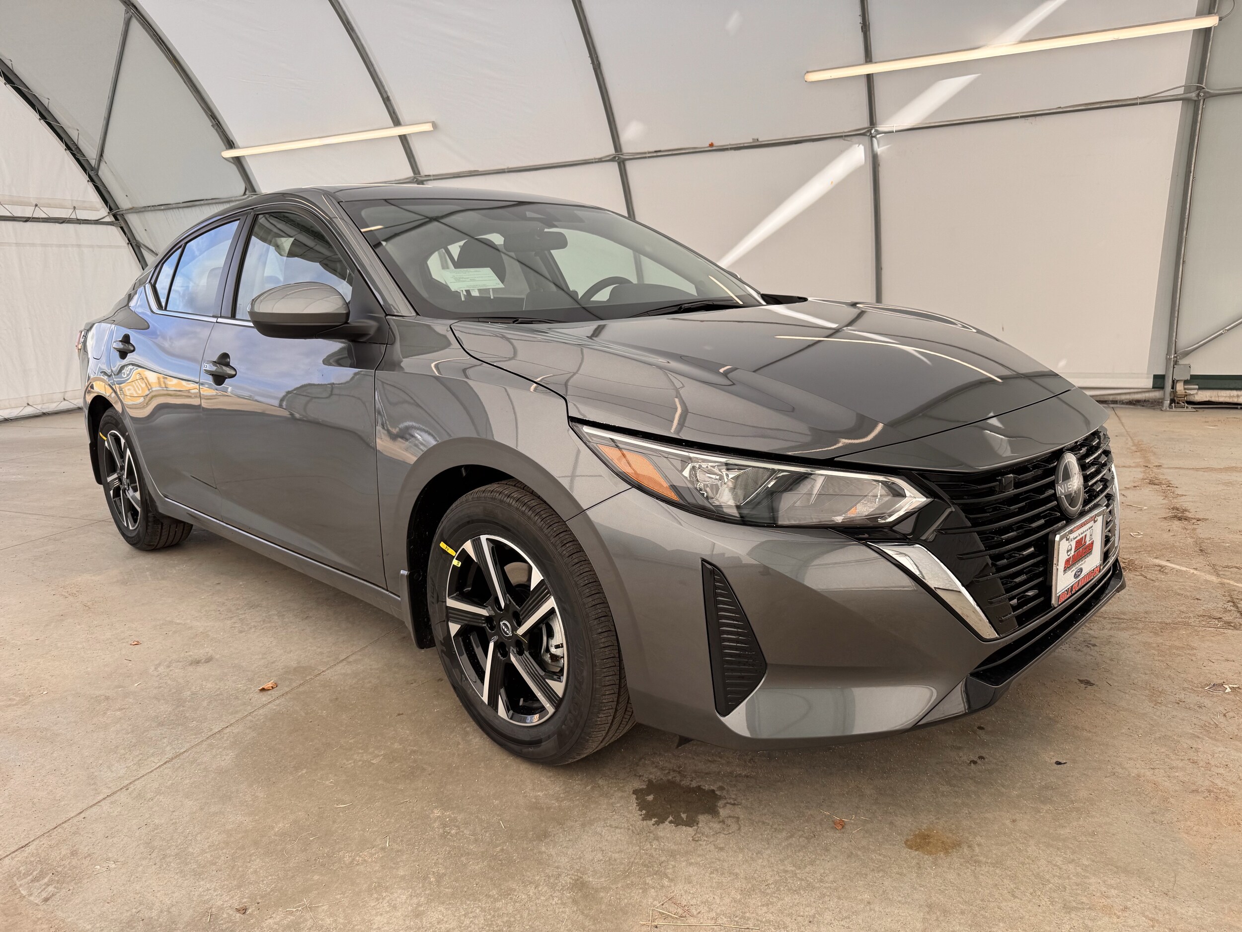 2025 Nissan Sentra SV photo 3