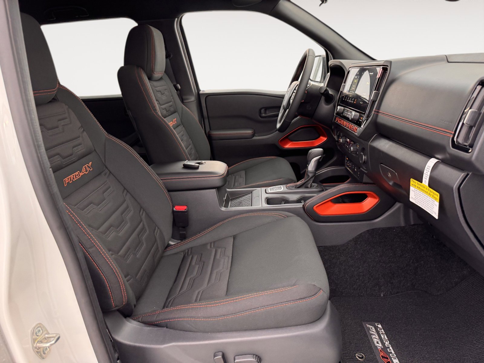 2026 Nissan Frontier PRO-4X - Photo 14