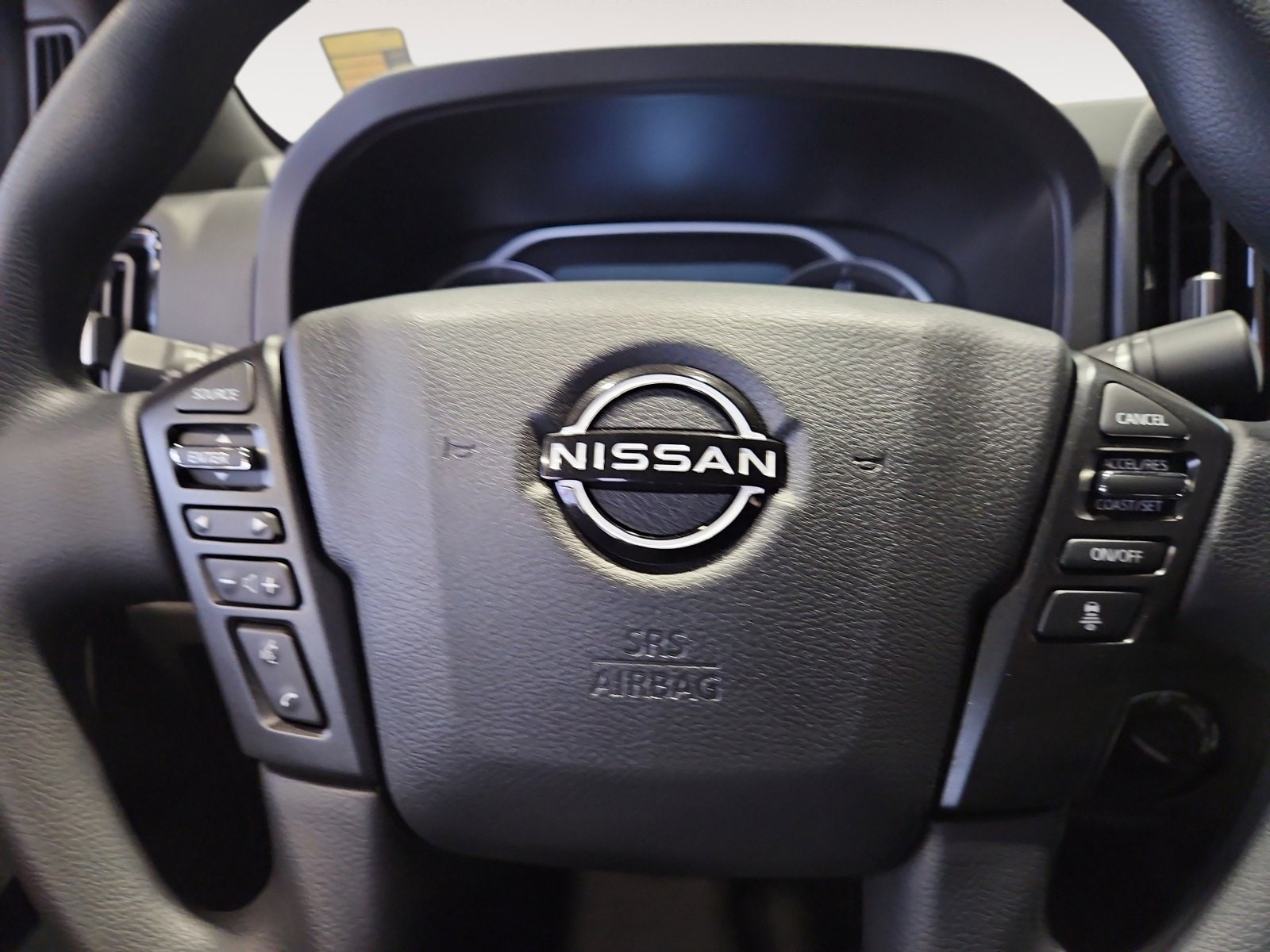 2026 Nissan Frontier SV - Photo 9