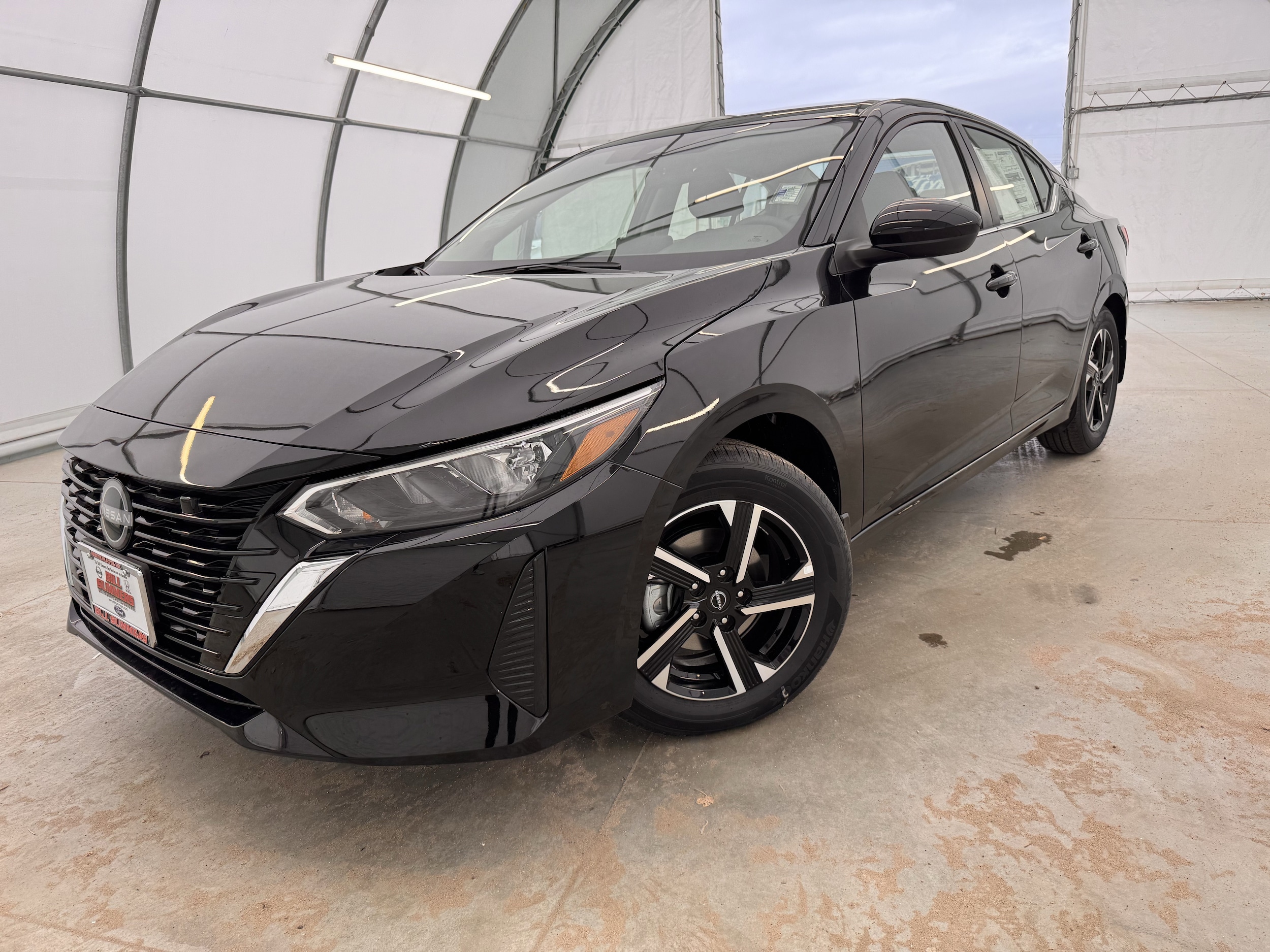 2025 Nissan Sentra SV's photo