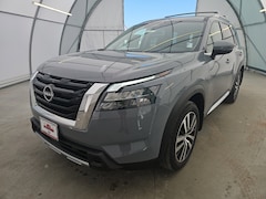 2025 Nissan Pathfinder Platinum Platinum 4WD