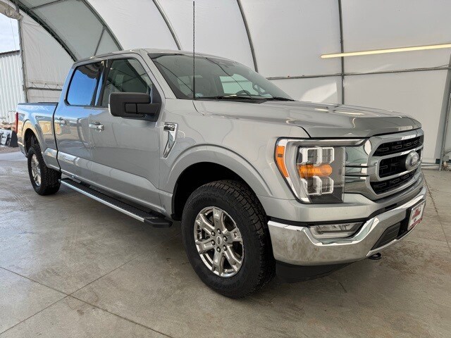 2022 Ford F-150 XLT photo 2