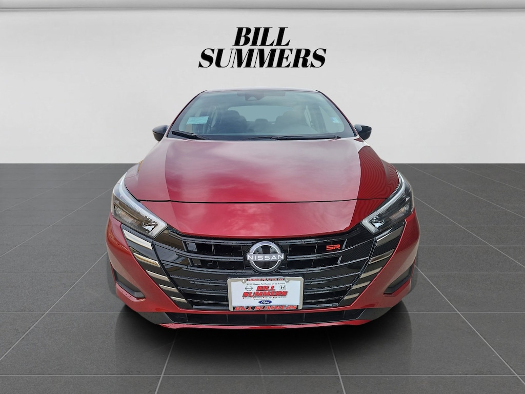 New 2025 Nissan Versa SR SR CVT
