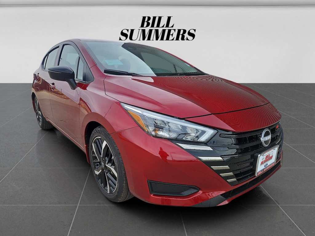New 2025 Nissan Versa SR SR CVT