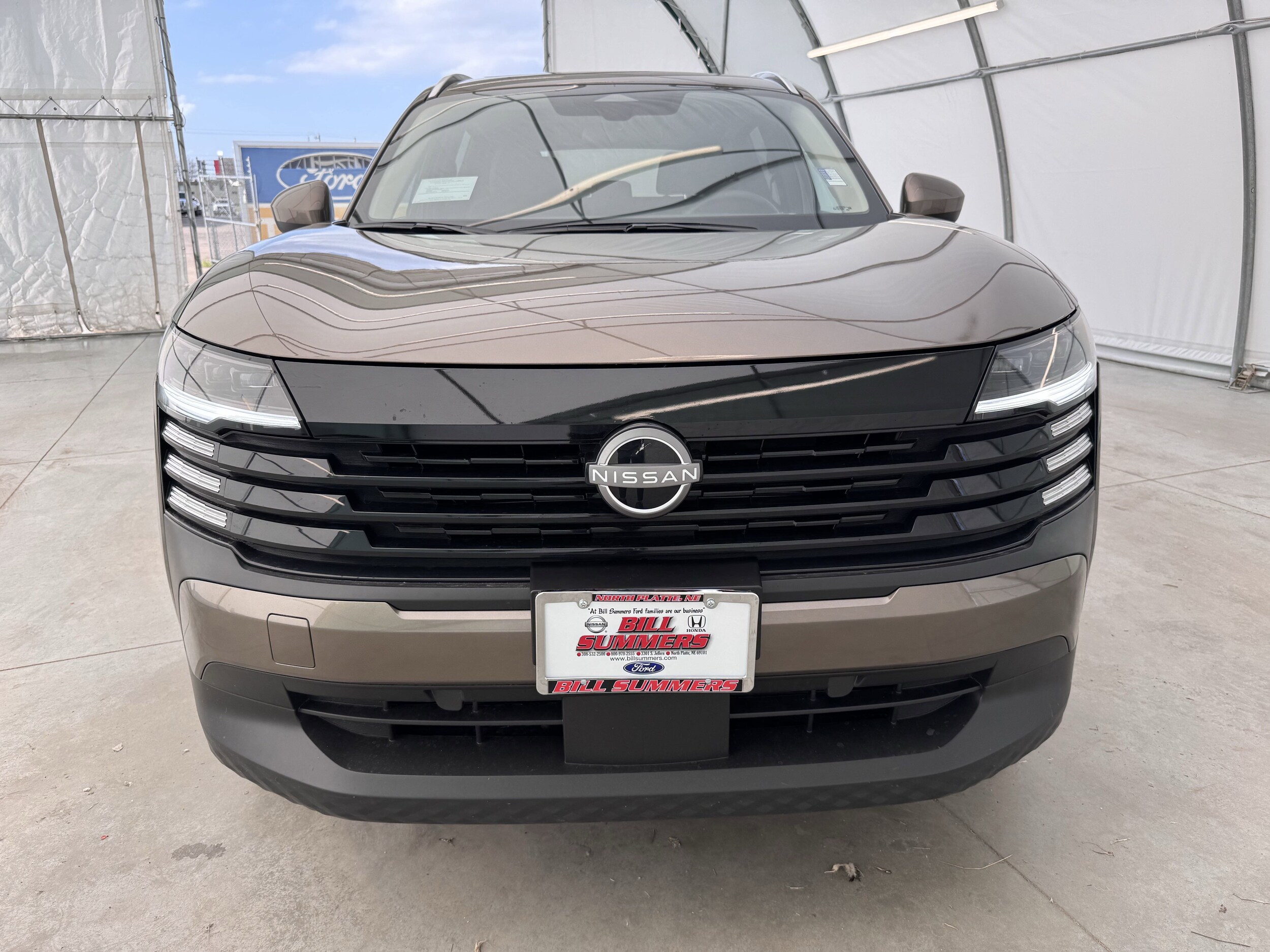 2025 Nissan Kicks SV photo 2