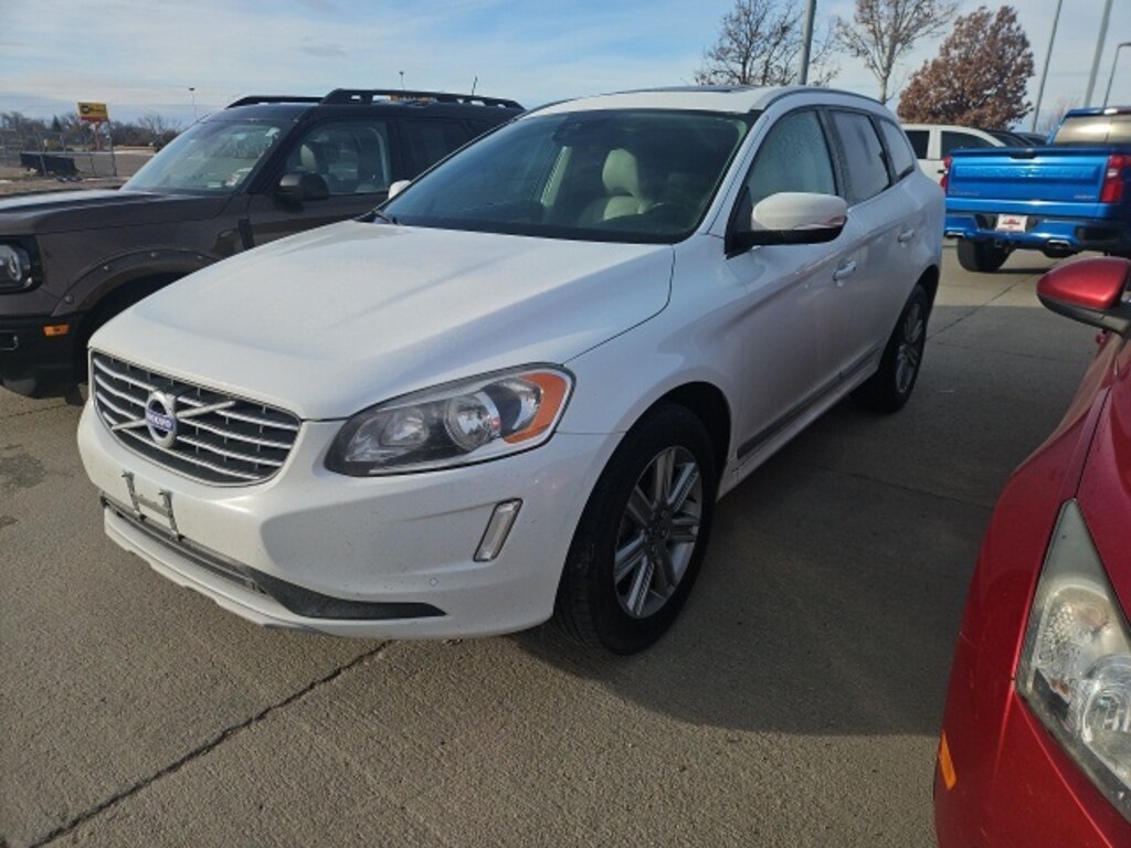Used 2016 Volvo XC60 T6 Drive-E SUV