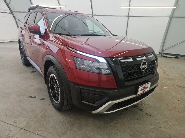 2024 Nissan Pathfinder Rock Creek photo 3