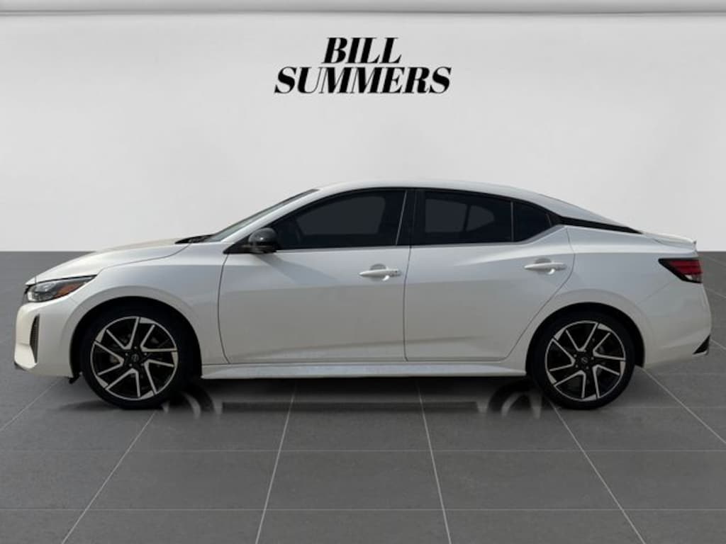 Used 2024 Nissan Sentra SR Sedan