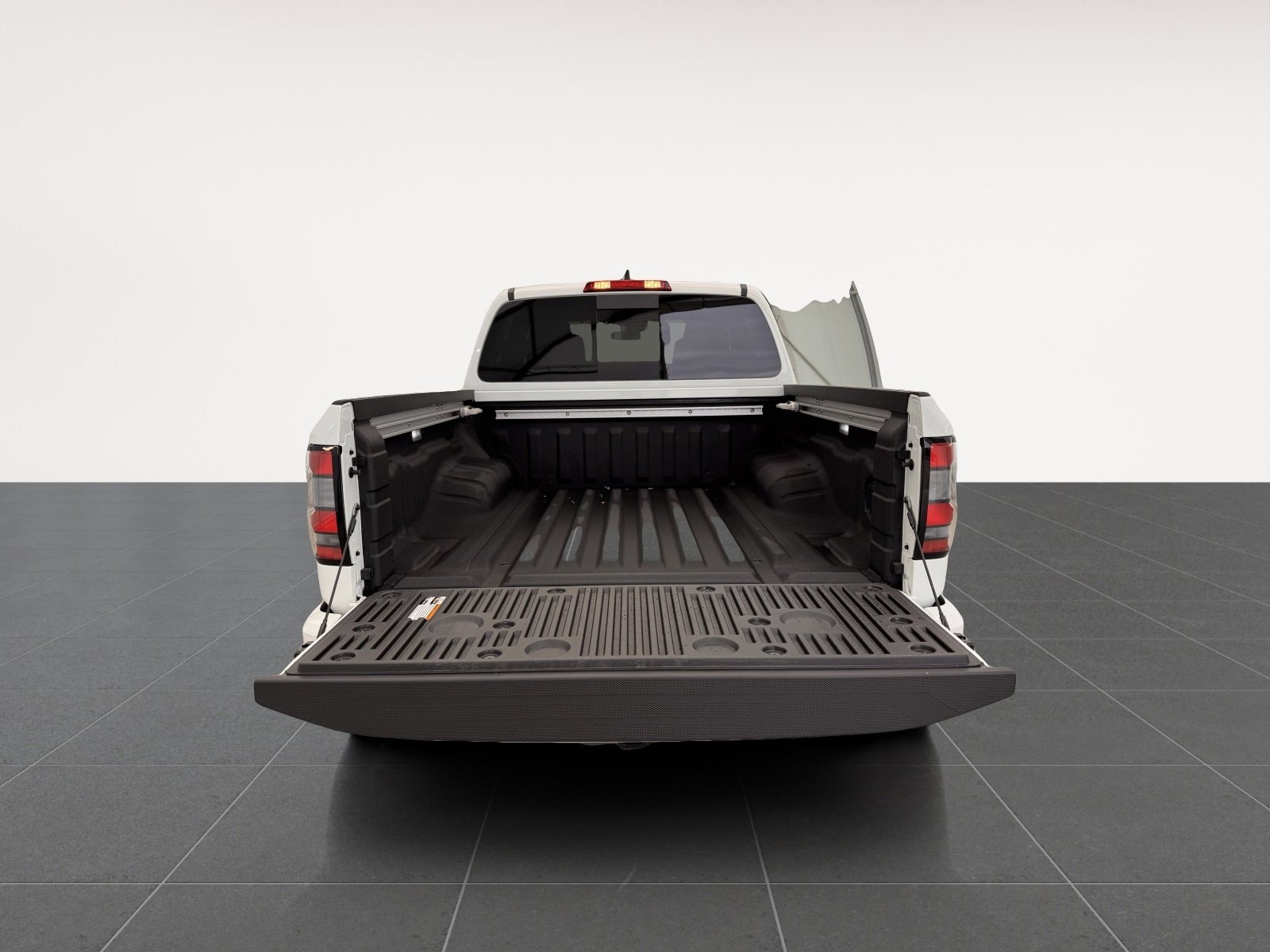 2026 Nissan Frontier PRO-4X - Photo 12