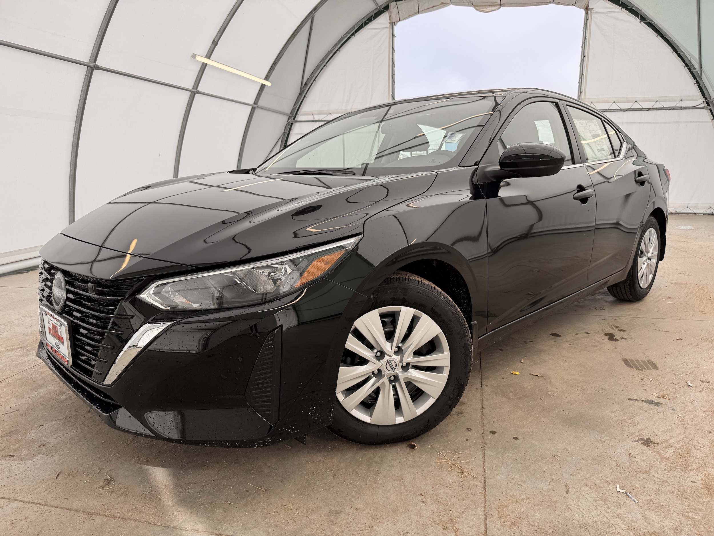 2025 Nissan Sentra S's photo