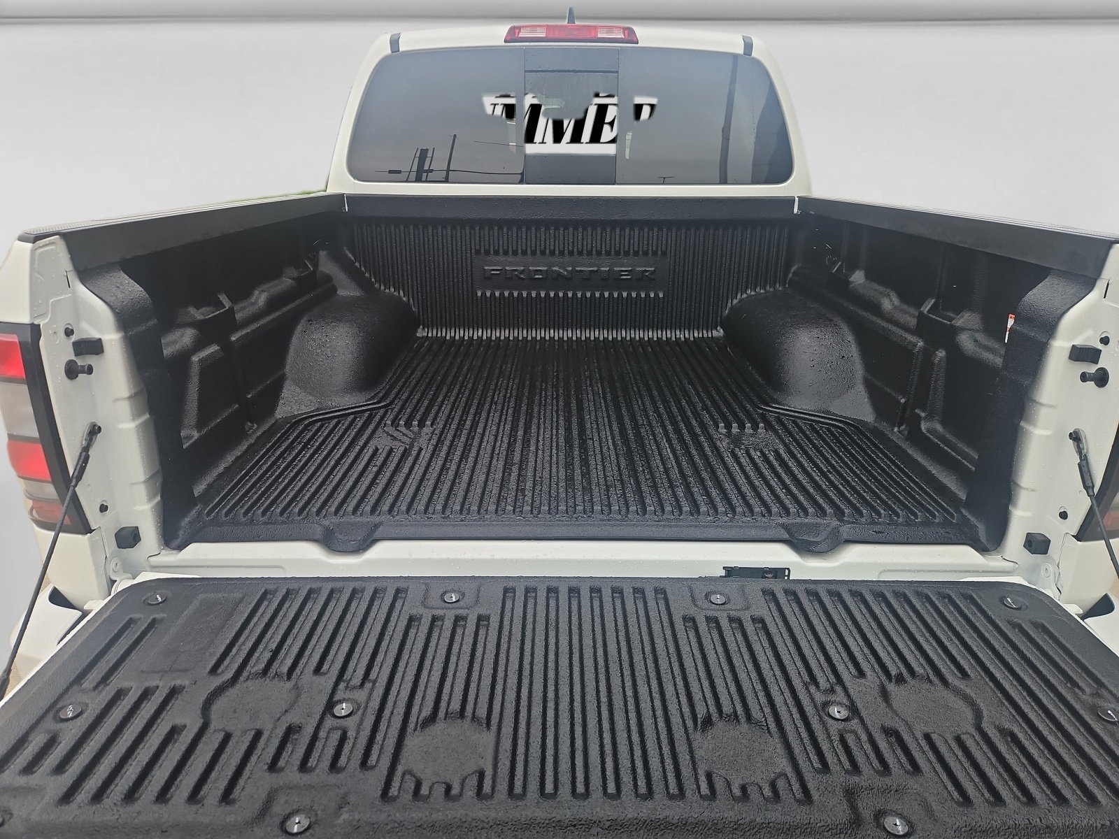 2026 Nissan Frontier SV - Photo 17