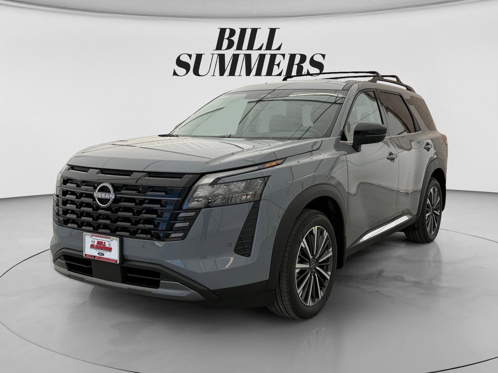 2026 Nissan Pathfinder Platinum 4WD's photo