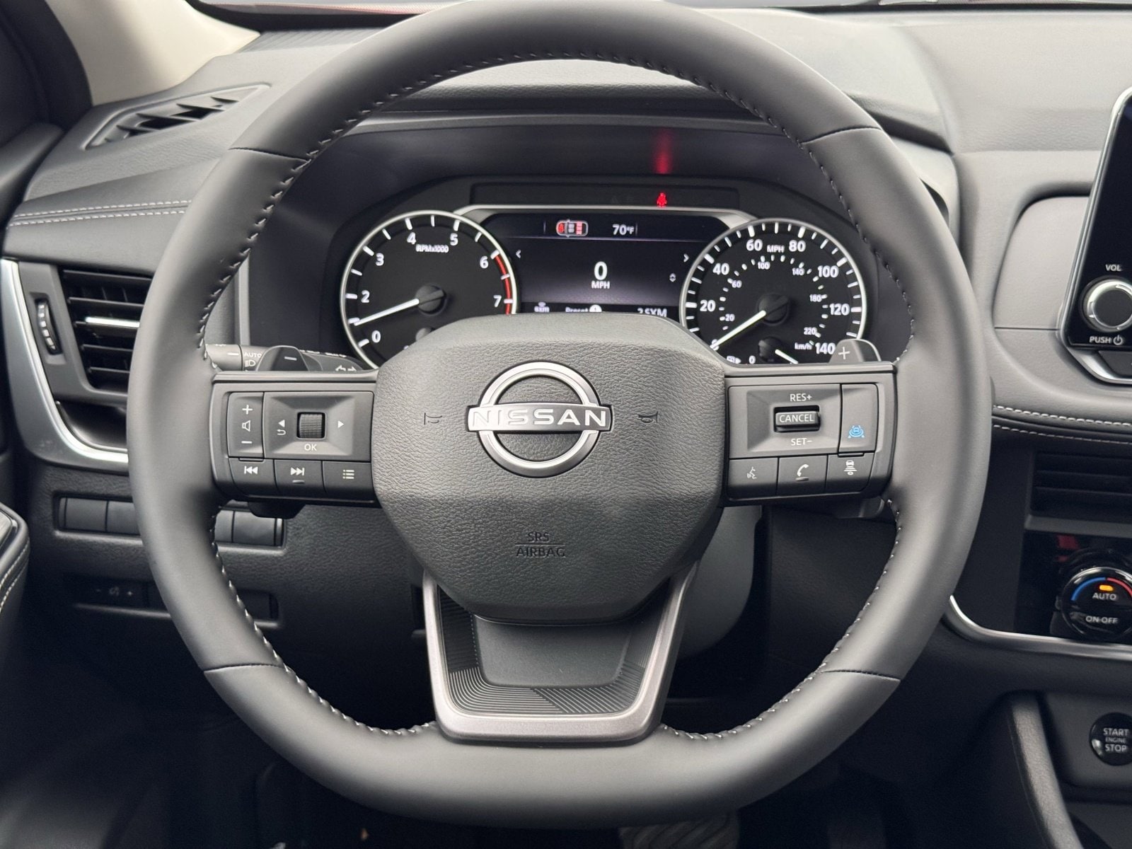 2026 Nissan Rogue SV - Photo 17