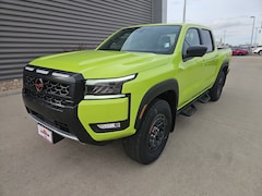 2026 Nissan Frontier PRO-4X Crew Cab 4x4 PRO-4X