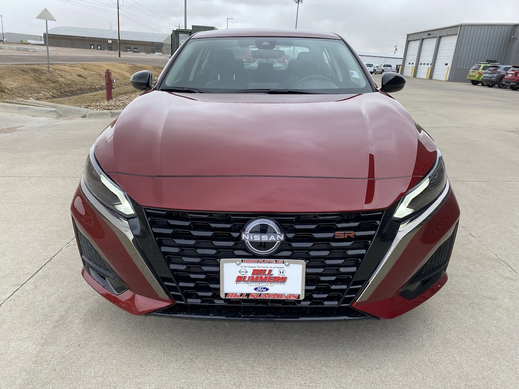 New 2025 Nissan Altima SR SR AWD