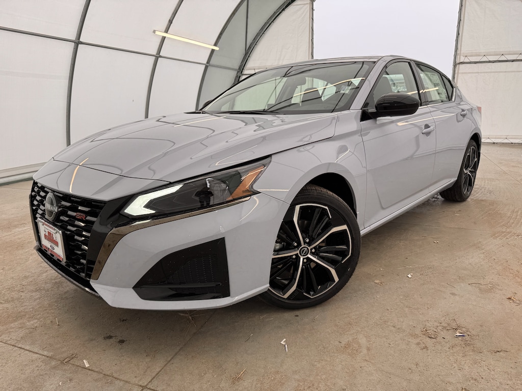 New 2025 Nissan Altima SR SR AWD