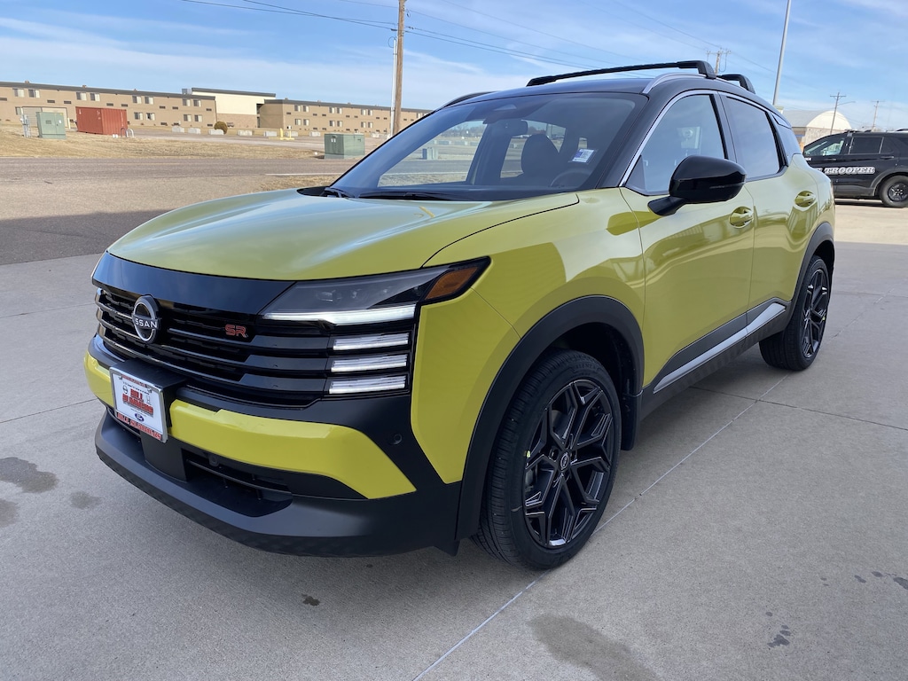 New 2026 Nissan Kicks SR SR AWD