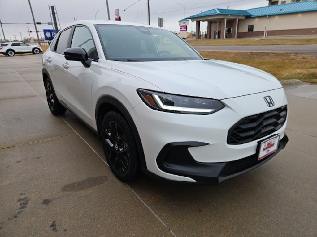 Used 2023 Honda HR-V Sport SUV