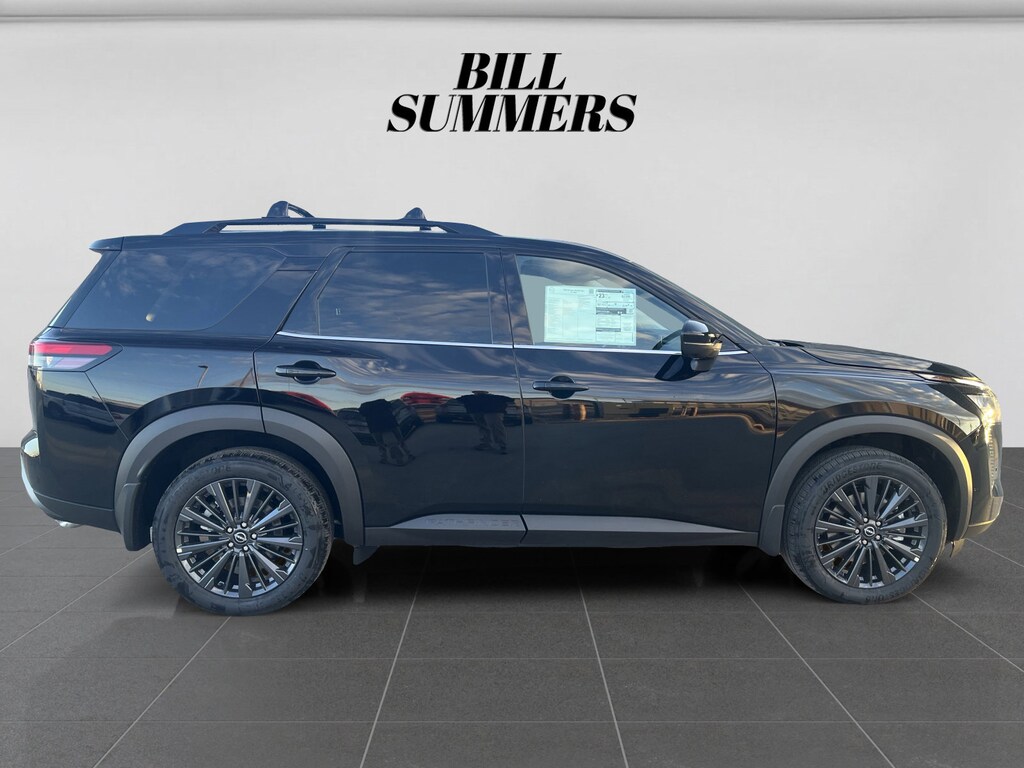 New 2026 Nissan Pathfinder SL SL 4WD