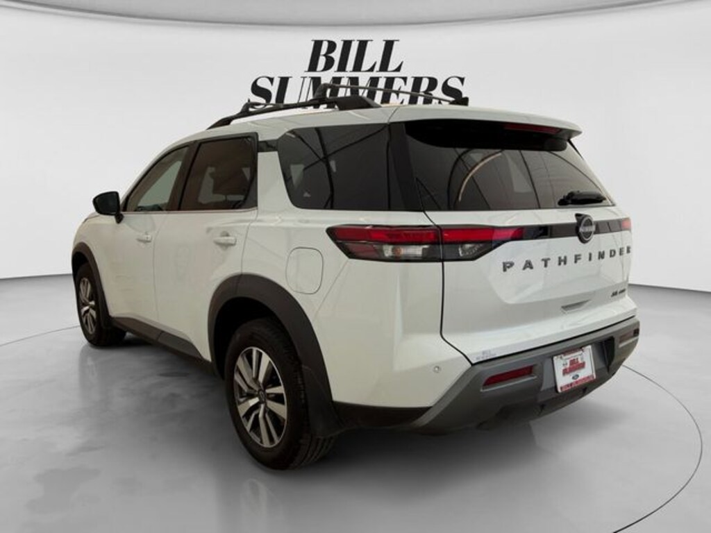 Used 2026 Nissan Pathfinder SL SUV