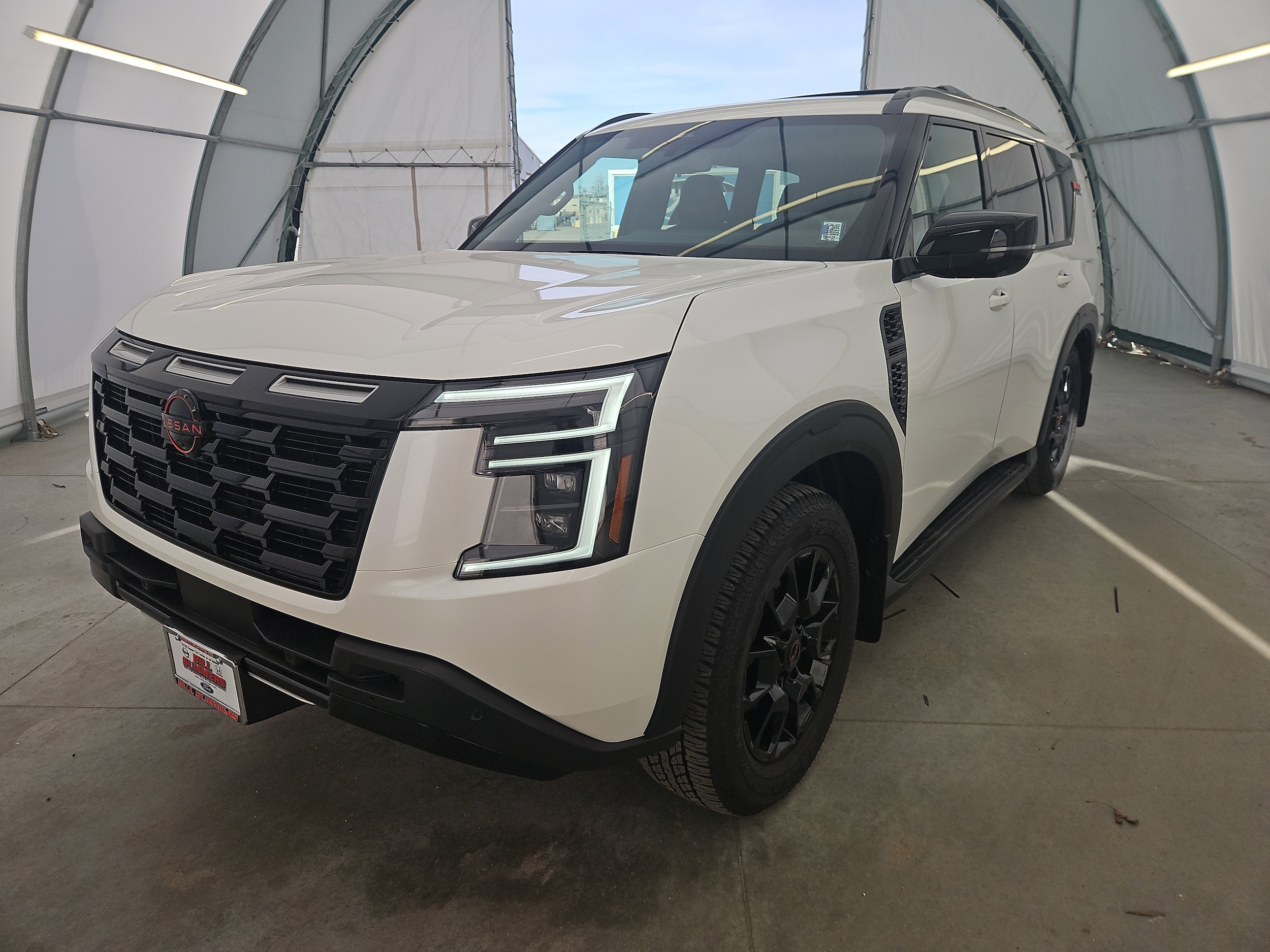 2026 Nissan Armada PRO-4X's photo