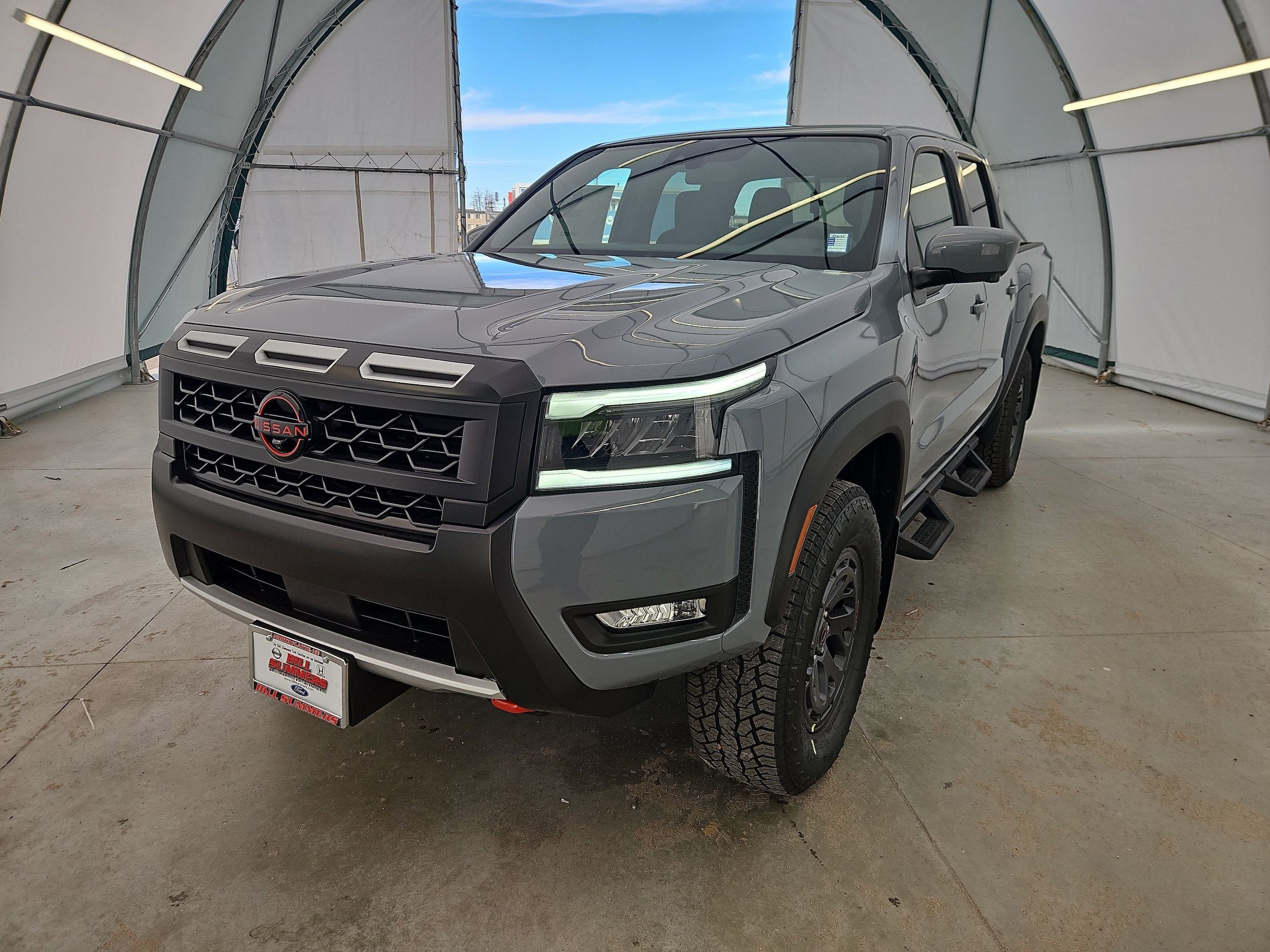 2026 Nissan Frontier PRO-4X's photo