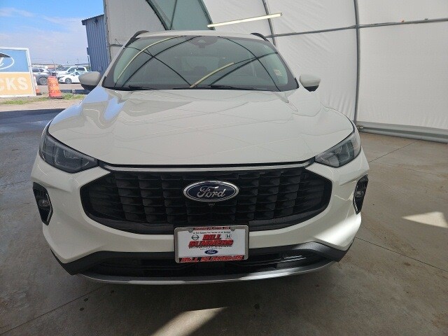 2023 Ford Escape Platinum photo 2