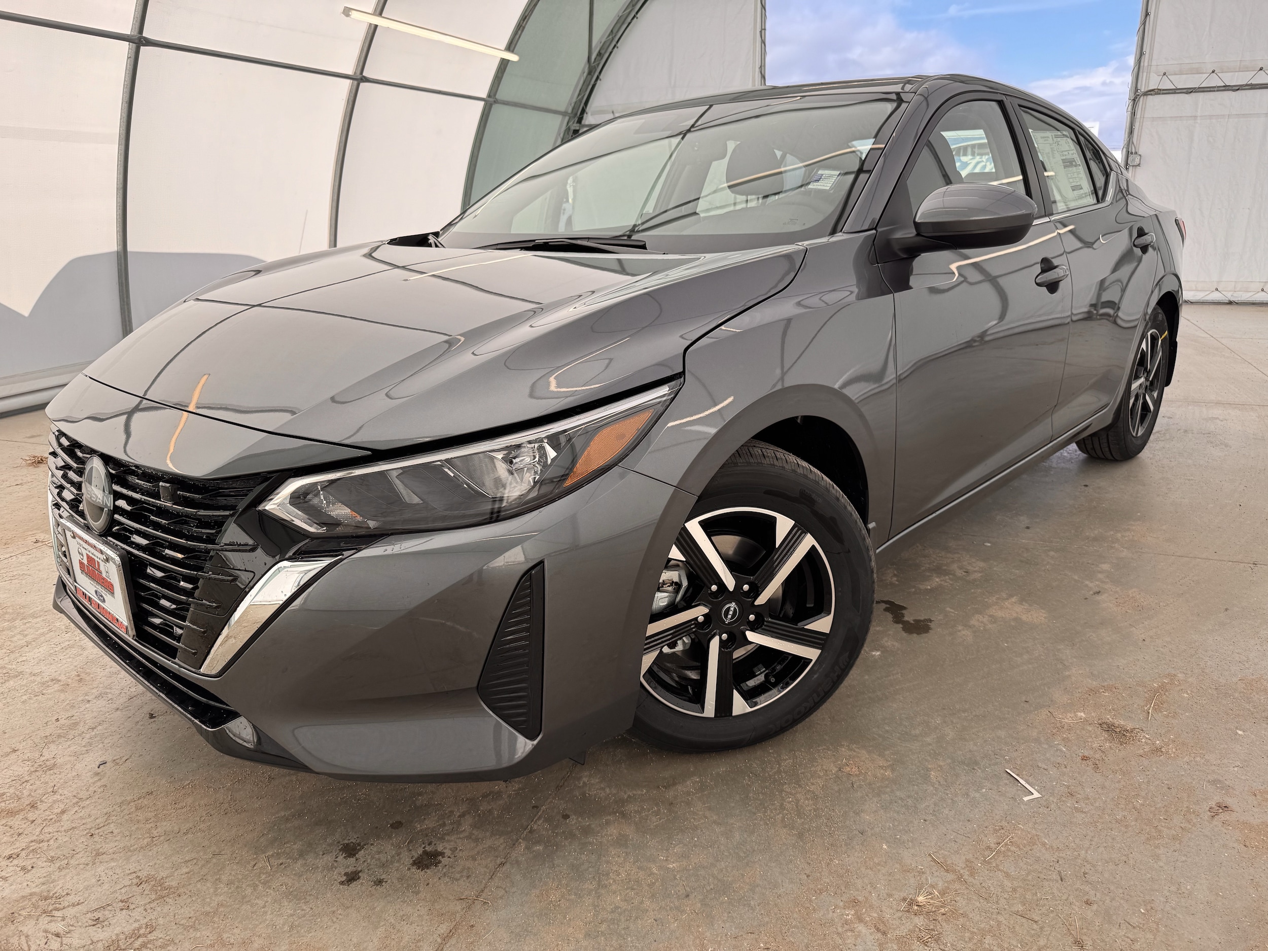 2025 Nissan Sentra SV's photo